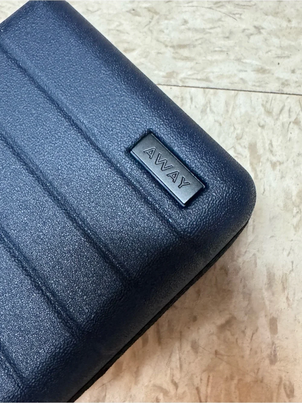 Away mini navy Hard Shell
